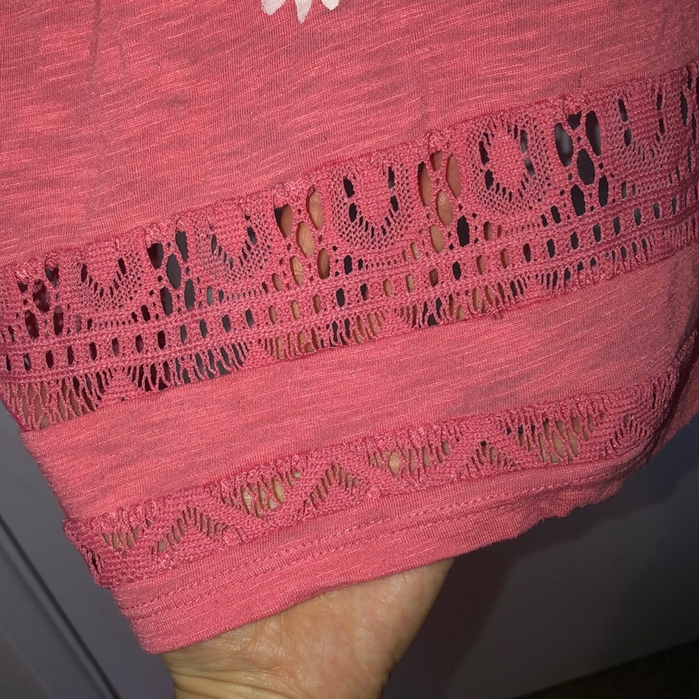 Laced bottom tank top - Picture 2 of 4